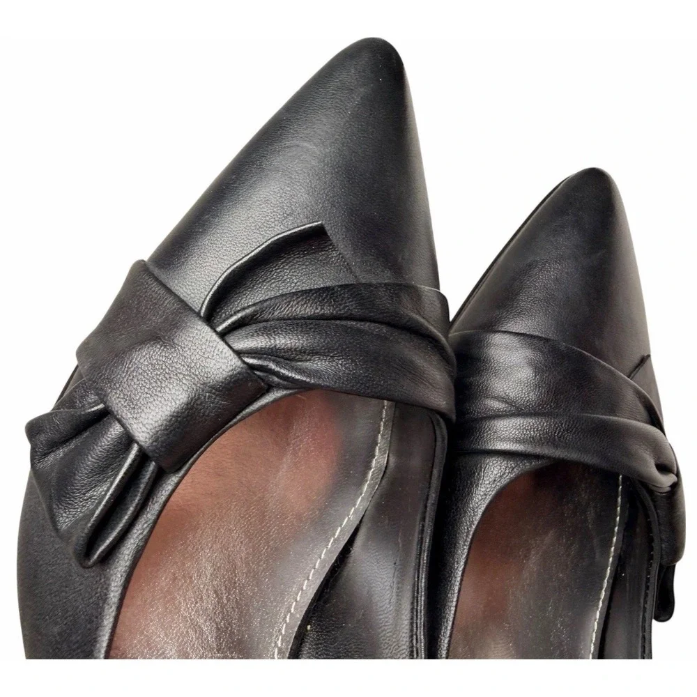 Maripe Mystic 152253 Black Leather Bow Pumps Women's 8M Pointed Toe Kitten Heels